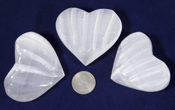 Selenite Massage Hearts - Image 2